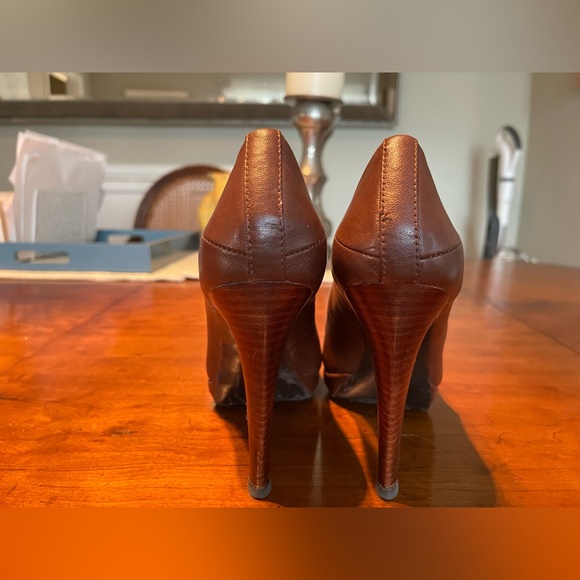 Calvin Klien Brown Platform Leather Round Toe Heels 6.5M - Picture 6 of 6